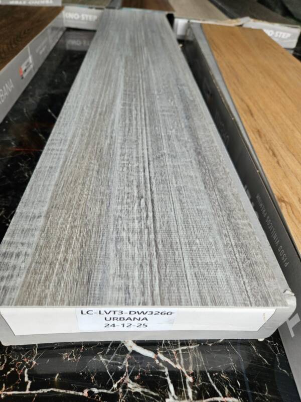 PISO VINILICO LVT - URBANA